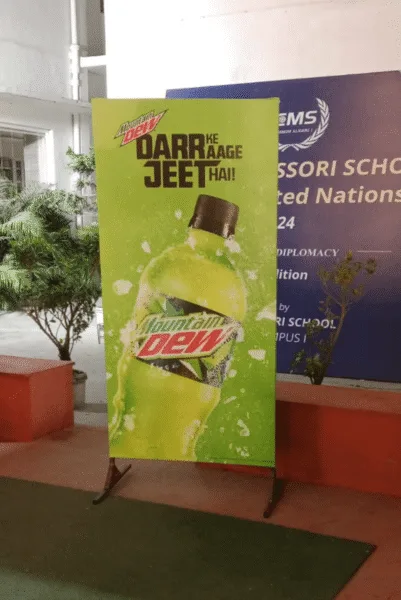 Outdoor advertising agency banner advertisement for Mountain Dew with “Darr ke Aage Jeet Hai” campaign.